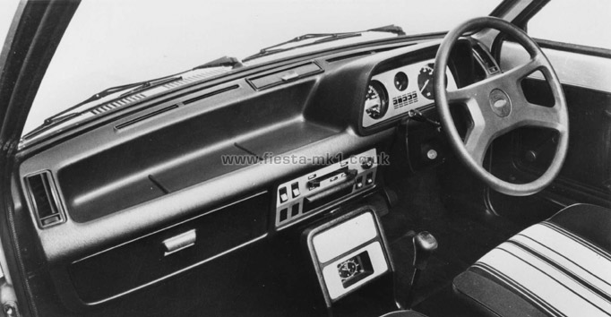 Fiesta MK1: 1100S (Sport) Interior